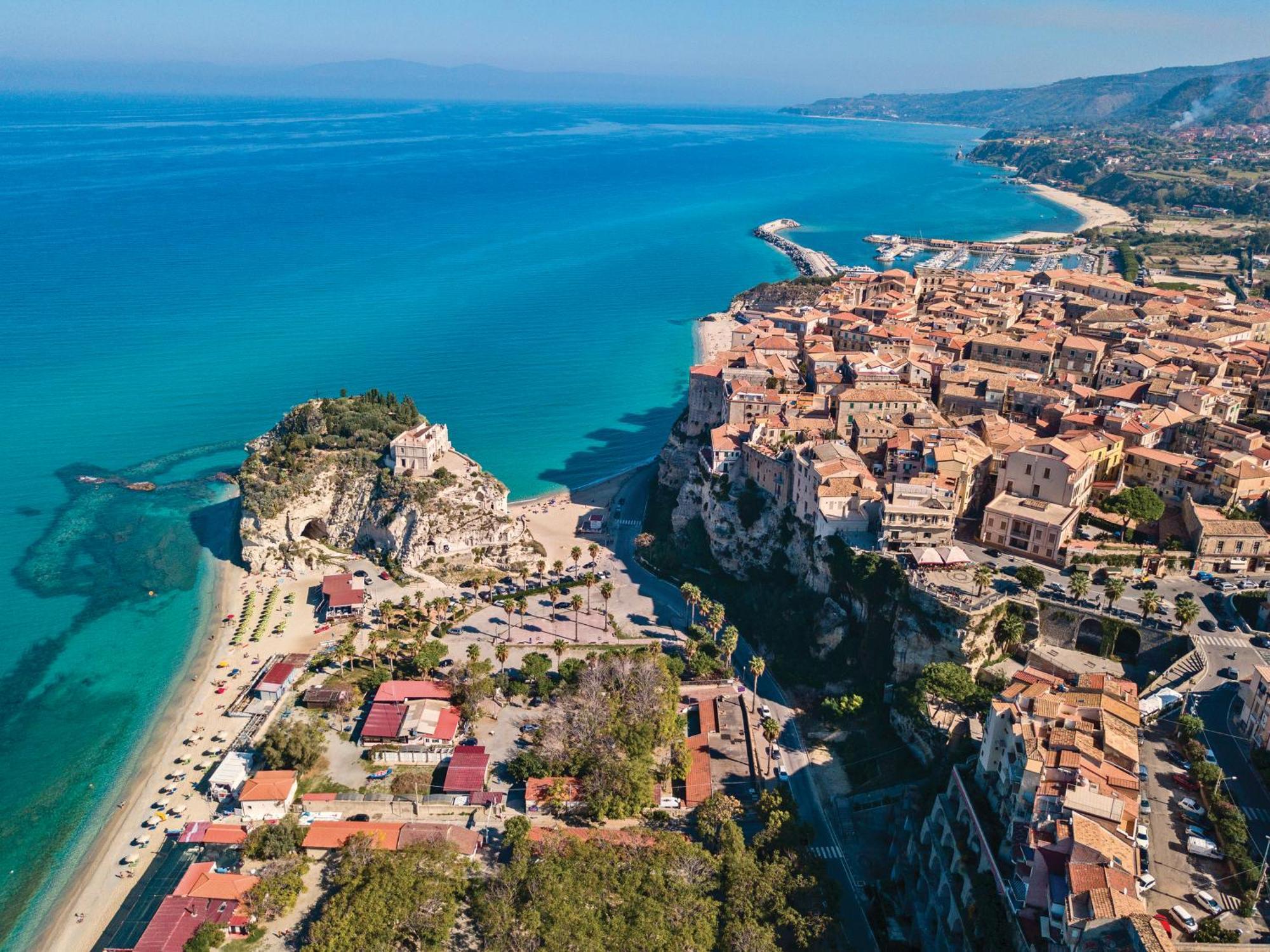 I Soffitti Dimora Esclusiva Bed & Breakfast Tropea Exterior photo